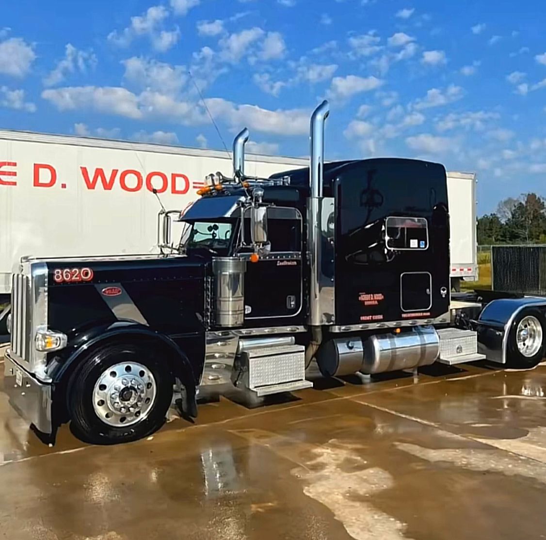 Clean truck after professional fleet washing service by PraGonza Power Wash LLC
